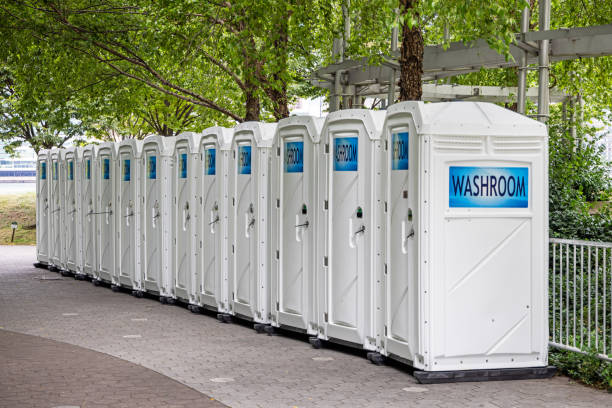 Best Portable restroom trailer rental  in Pine Prairie, LA